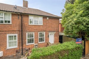 Beaconsfield Road, London, SE9 4EE