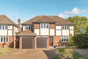 Potters Close, Shirley, CR0